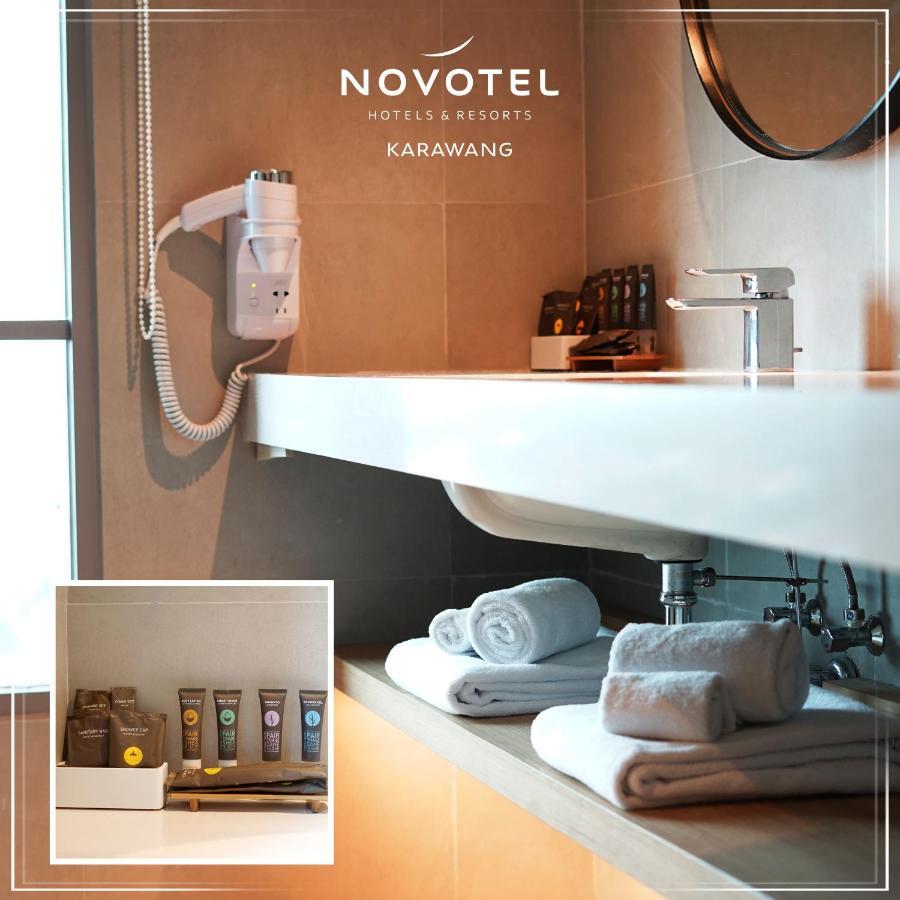 Novotel Karawang Exterior foto